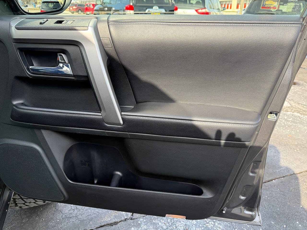 Used 2016 Toyota 4Runner SR5 image 47