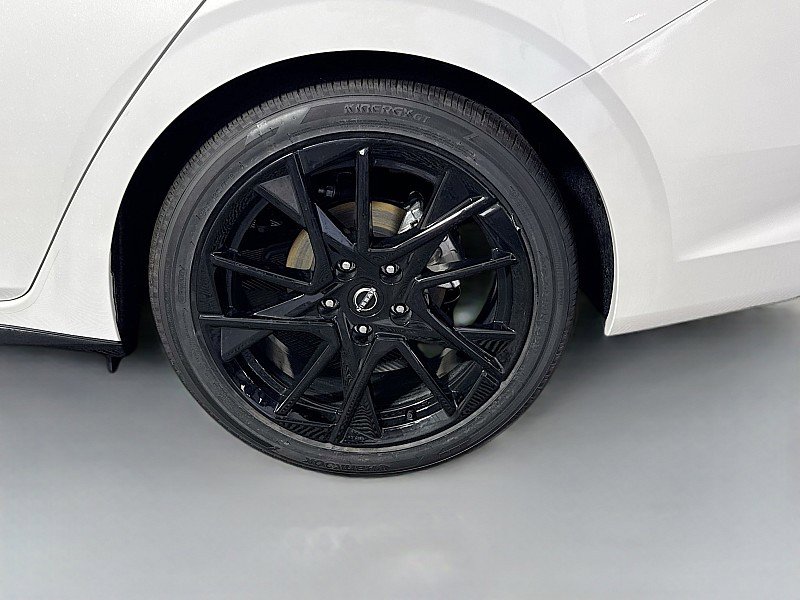 Used 2025 Nissan Sentra SR w/ Midnight Edition FWD image 29