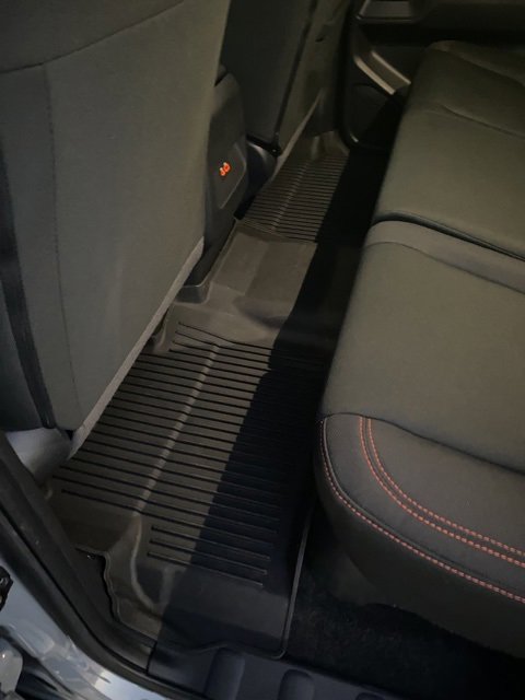 Used 2025 Nissan Frontier PRO-4X w/ Black Accent Package image 25