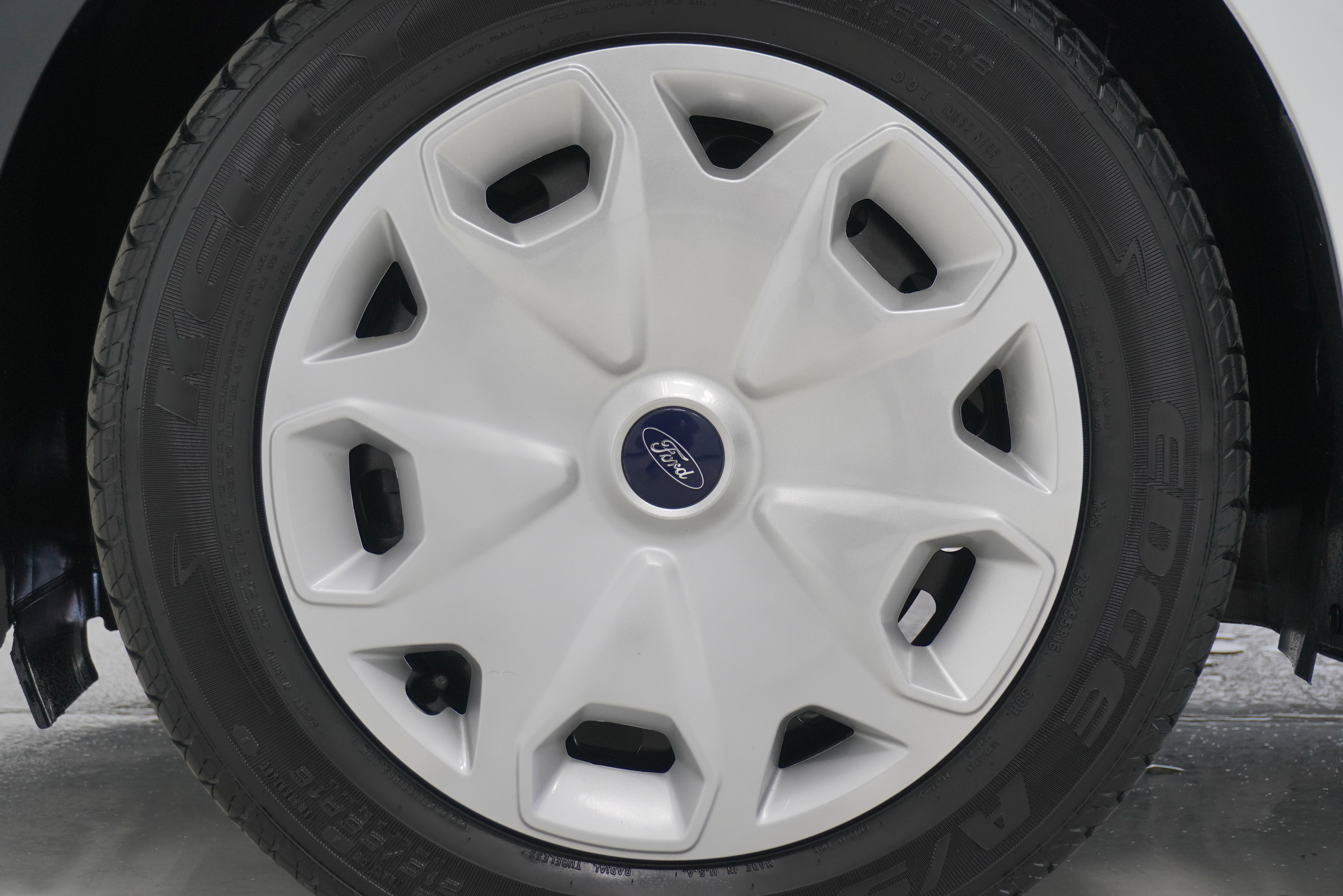 Used 2016 Ford Transit Connect XL image 23