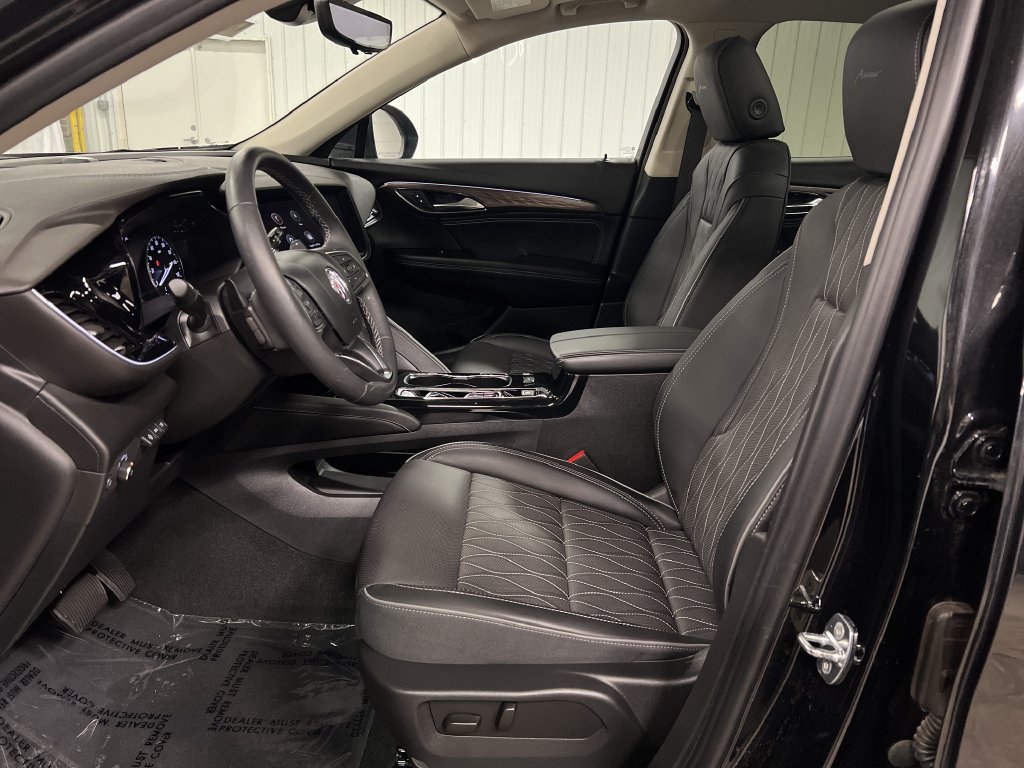 Certified 2023 Buick Envision Avenir AWD/4WD image 13