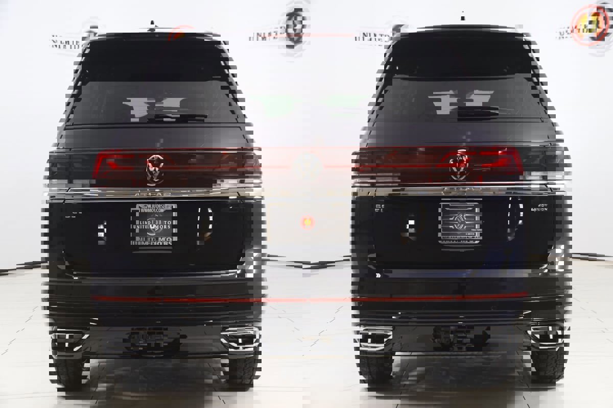 Used 2024 Volkswagen Atlas SEL Premium R-Line image 49