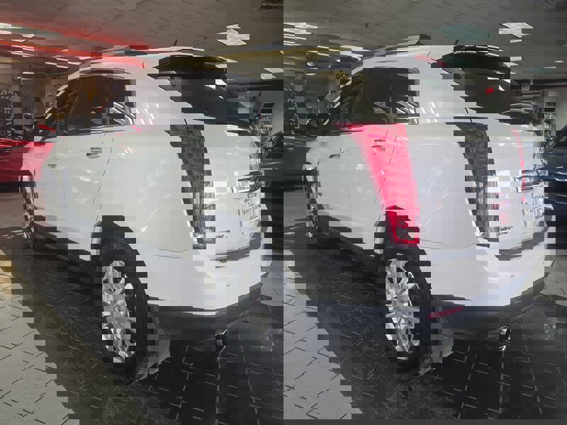 Used 2013 Cadillac SRX Luxury w/ Driver Awareness Package image 6