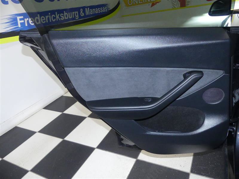 Used 2024 Tesla Model Y Long Range RWD image 24