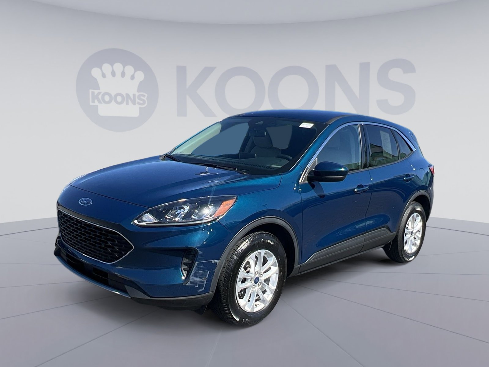 Used 2020 Ford Escape SE