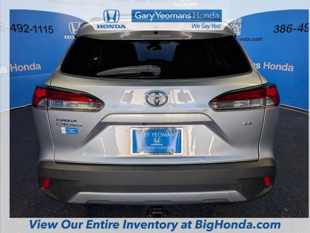 Used 2022 Toyota Corolla Cross LE image 7