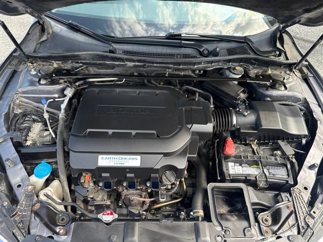 Used 2017 Honda Accord EX-L image 12