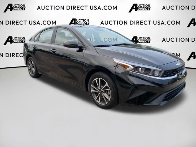 Used 2023 Kia Forte LXS w/ LXS Technology Package image 23