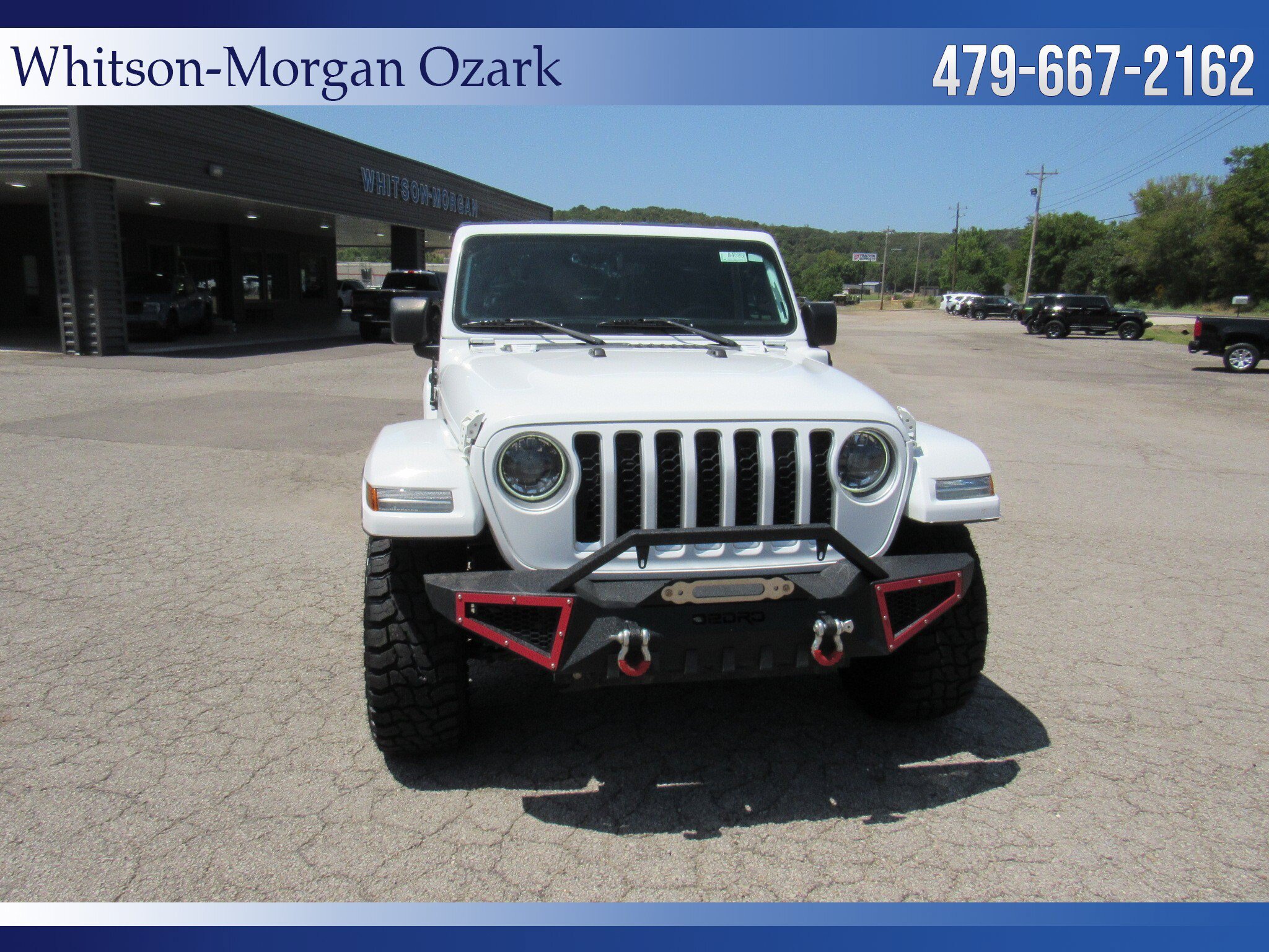 Used 2023 Jeep Wrangler Unlimited Sahara AWD/4WD image 25