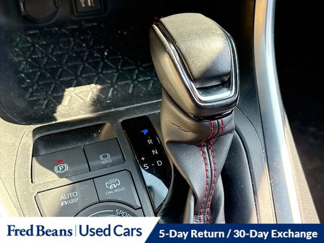 Used 2023 Toyota RAV4 SE w/ Weather & Moonroof Package image 19
