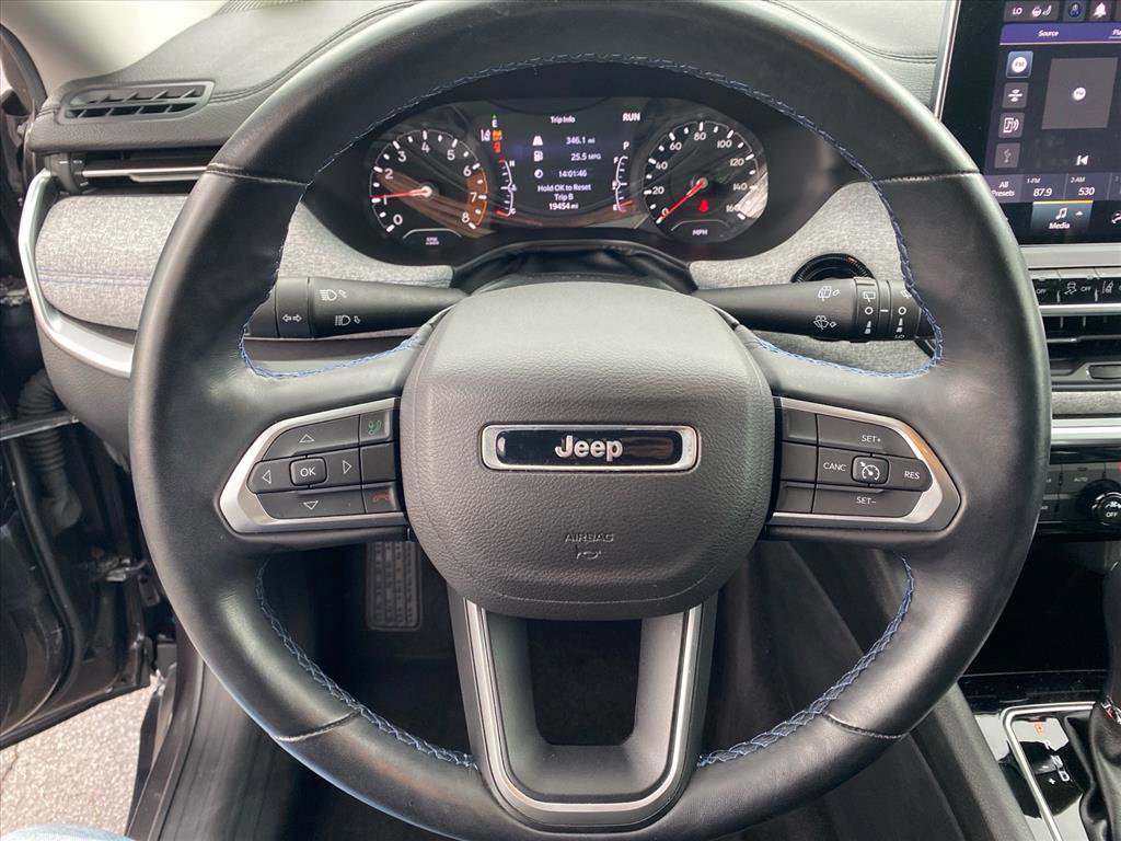Used 2022 Jeep Compass Latitude w/ Convenience Group AWD/4WD image 10