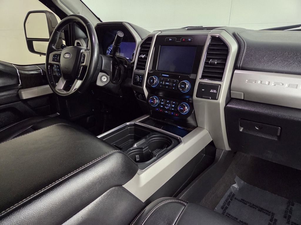 Used 2021 Ford F250 Lariat w/ Lariat Value Package image 33