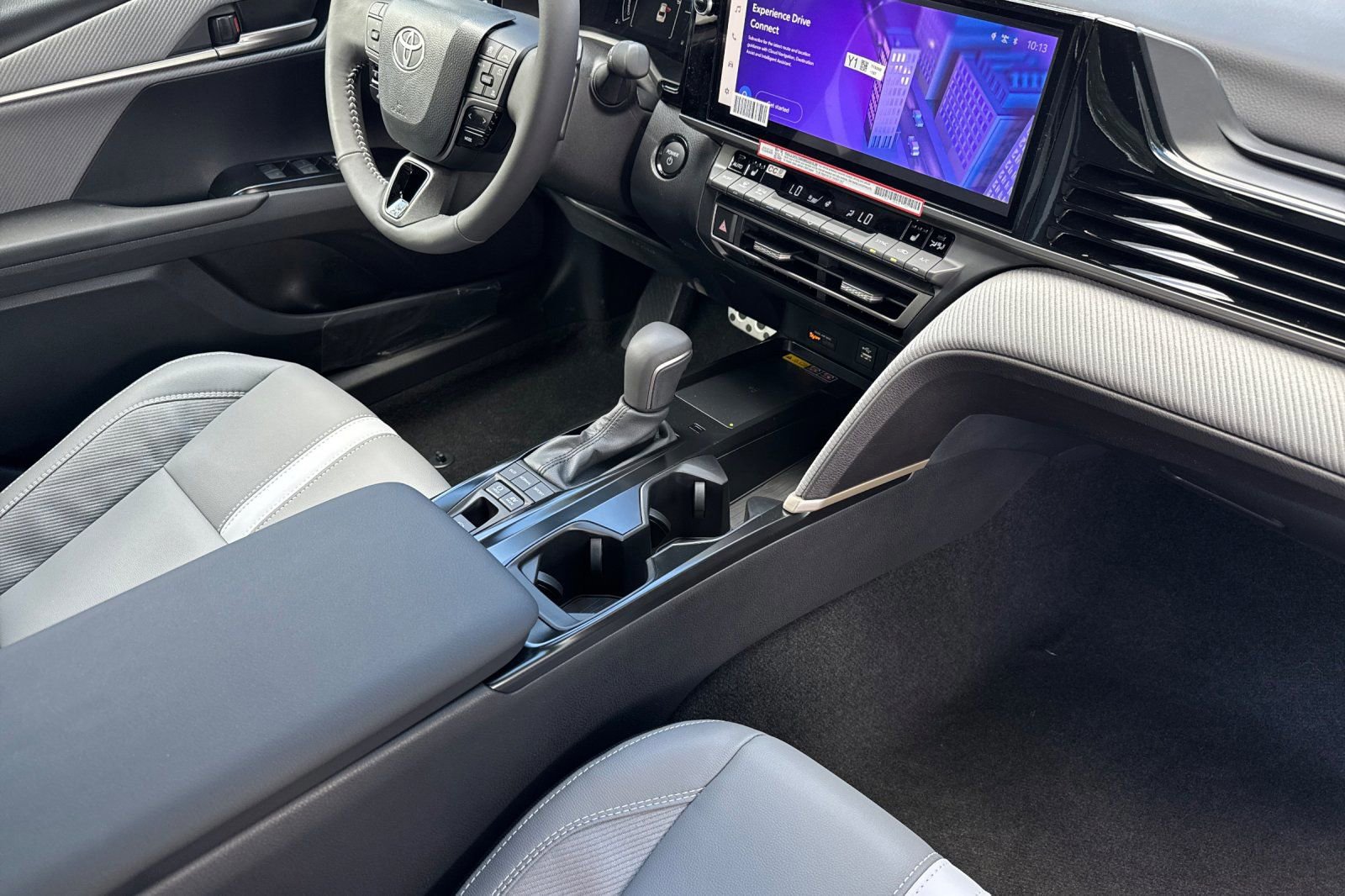 New 2026 Toyota Camry SE image 17