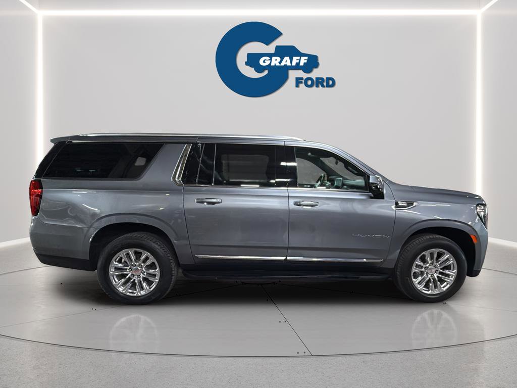 Used 2021 GMC Yukon XL SLT w/ Rear Media and Nav Package image 9