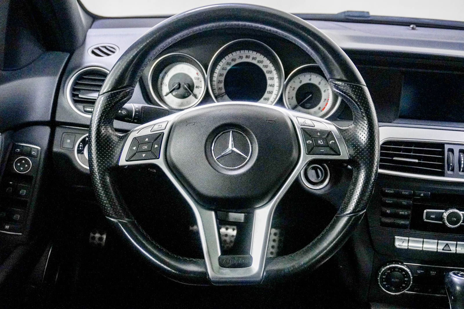 Used 2014 Mercedes-Benz C 300 4MATIC Sedan image 19