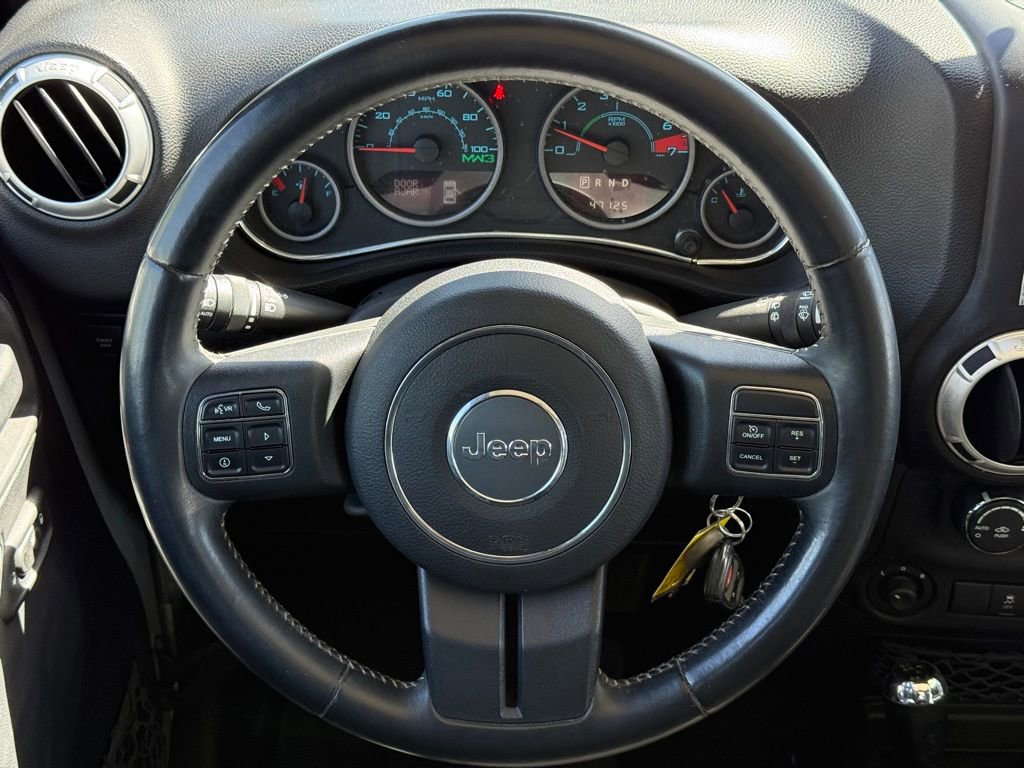 Used 2012 Jeep Wrangler Rubicon AWD/4WD image 20