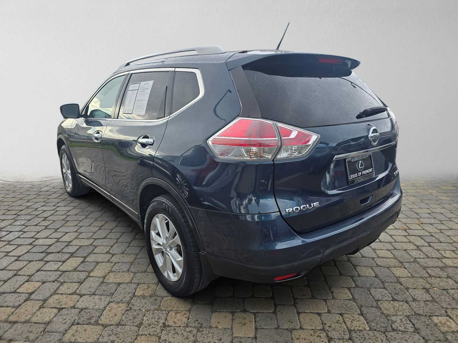 Used 2015 Nissan Rogue SV w/ SV Premium Package AWD/4WD image 5