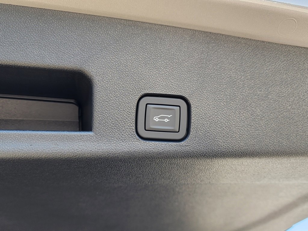 New 2026 GMC Acadia AT4 w/ Luxury Package image 52