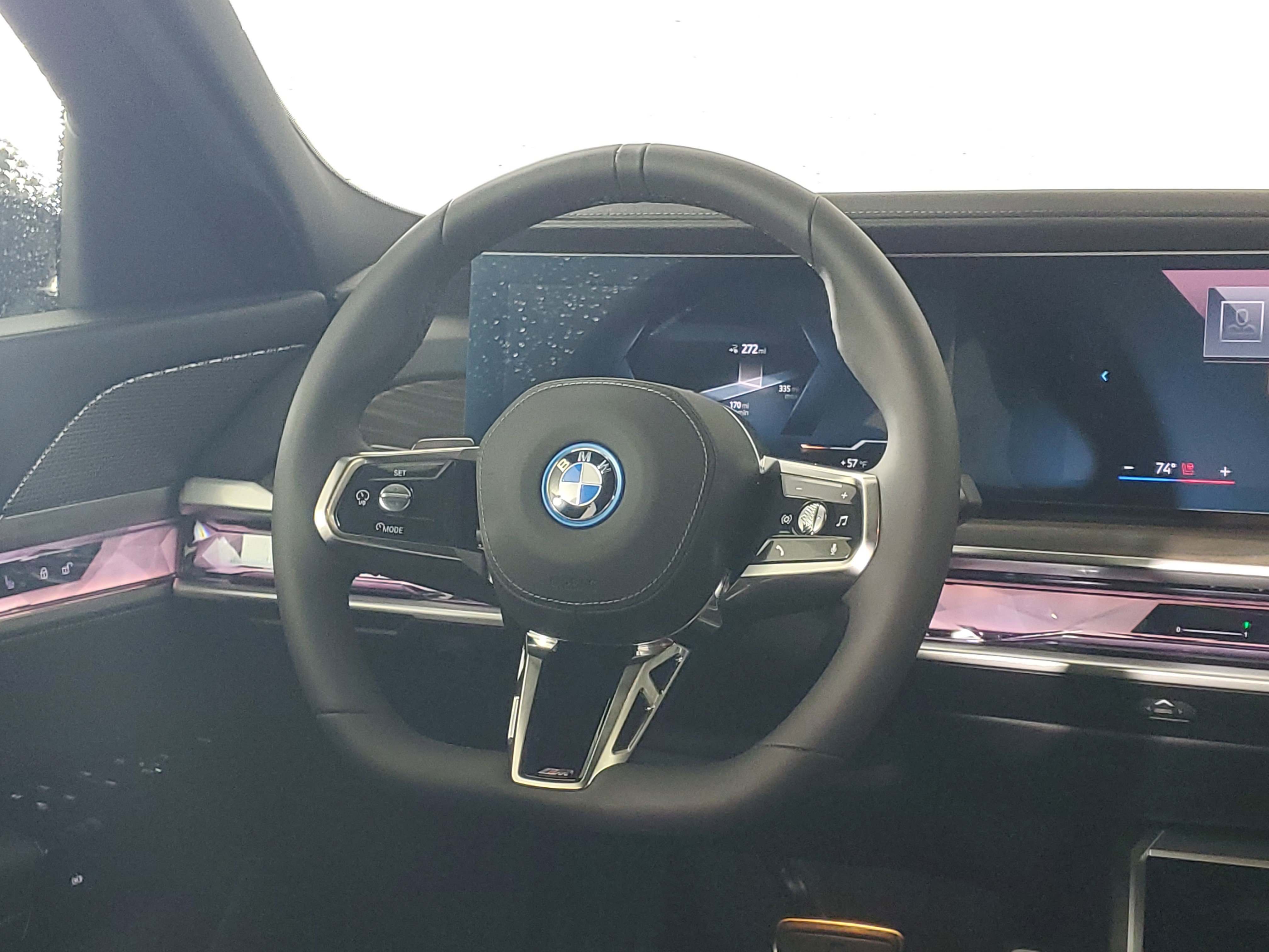 New 2025 BMW i7 xDrive60 image 12