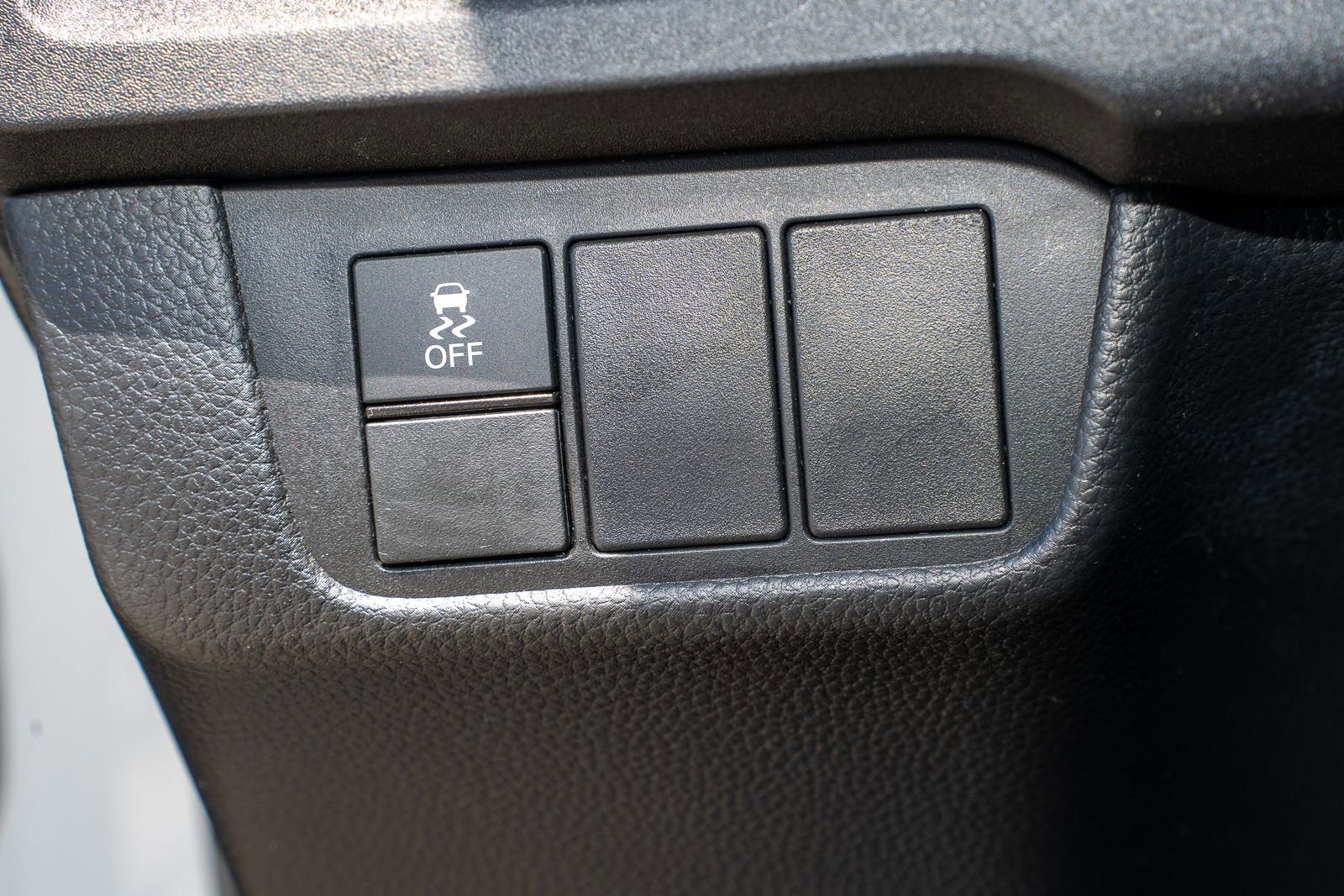 Certified 2025 Honda CR-V Sport image 28