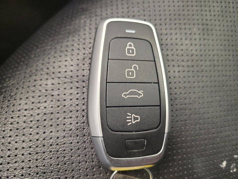 Used 2020 Acura TLX w/ Technology Package image 32