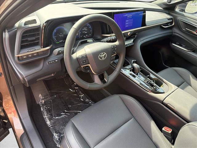 New 2026 Toyota Crown Signia AWD/4WD image 14