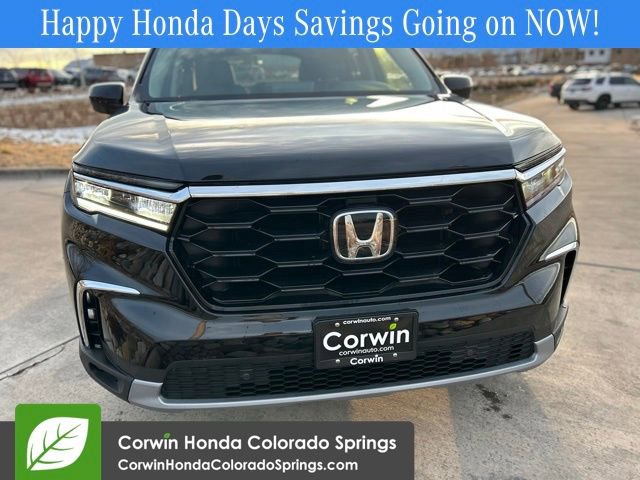 New 2025 Honda Pilot Touring image 7