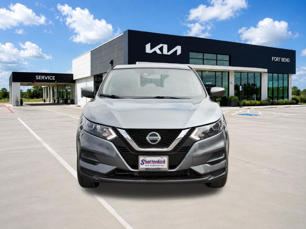 Used 2021 Nissan Rogue Sport S FWD image 2