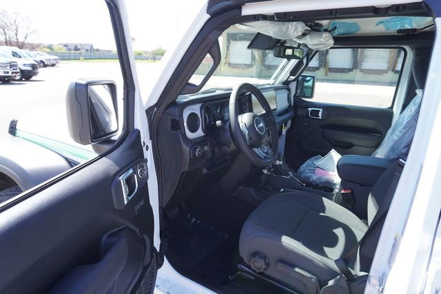 New 2025 Jeep Wrangler Sport S image 10