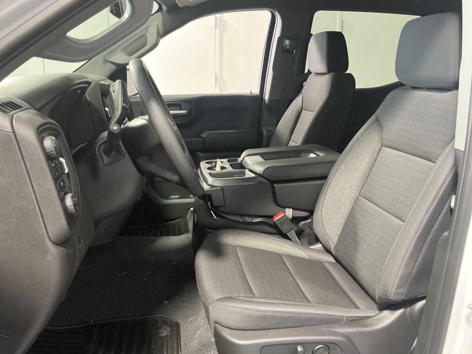 New 2026 Chevrolet Silverado 1500 Custom Trail Boss w/ Turbomax Blackout Package AWD/4WD image 14
