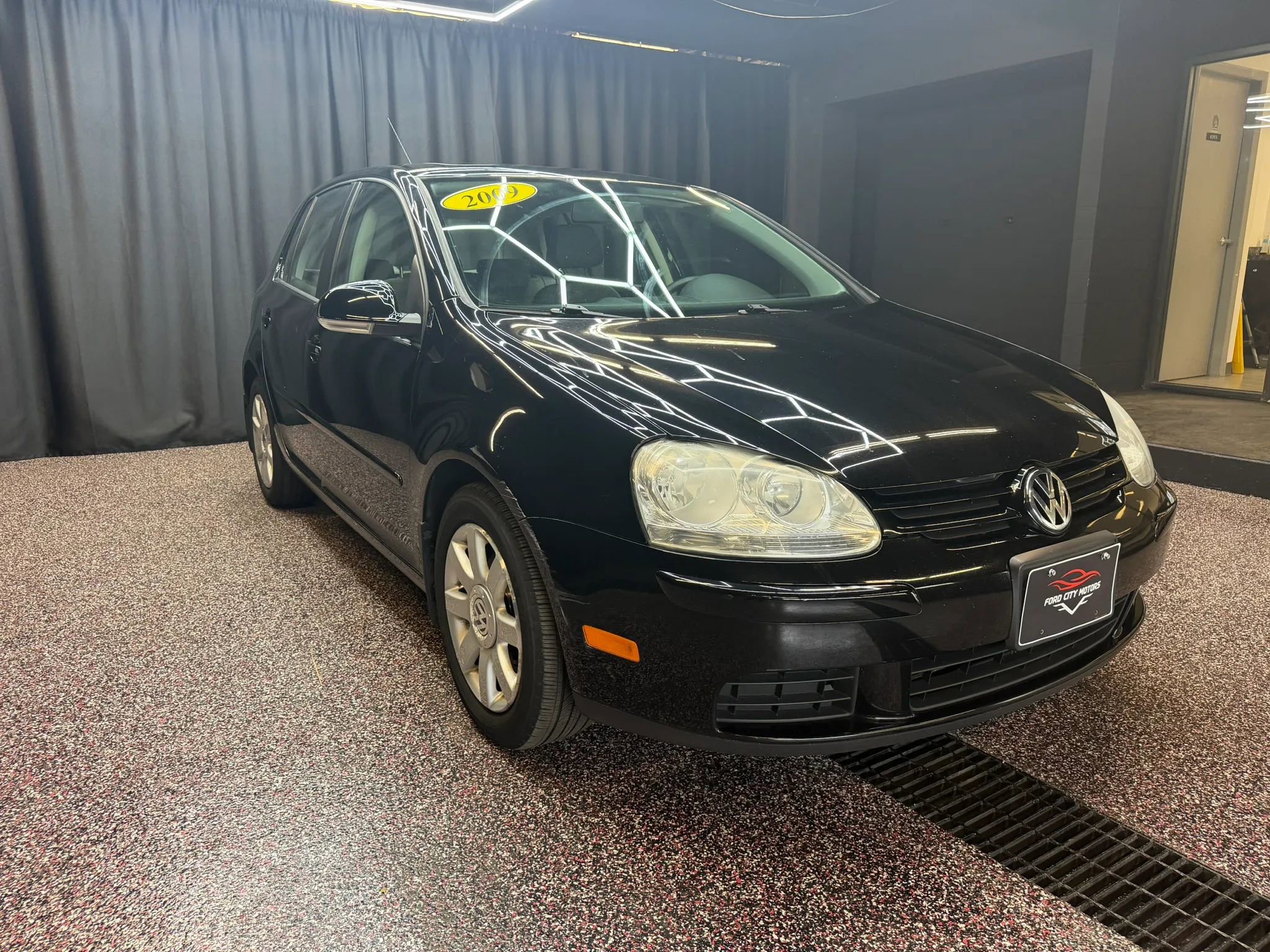 Used 2009 Volkswagen Rabbit S FWD image 10