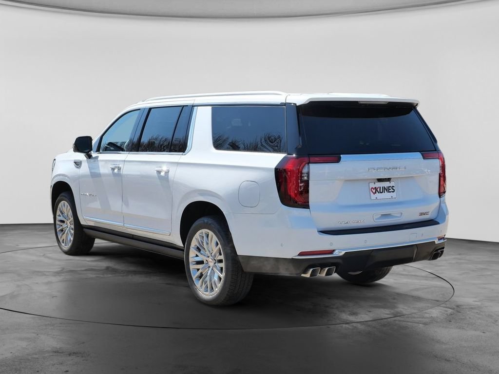 New 2026 GMC Yukon XL Denali w/ Denali Reserve Package AWD/4WD image 11