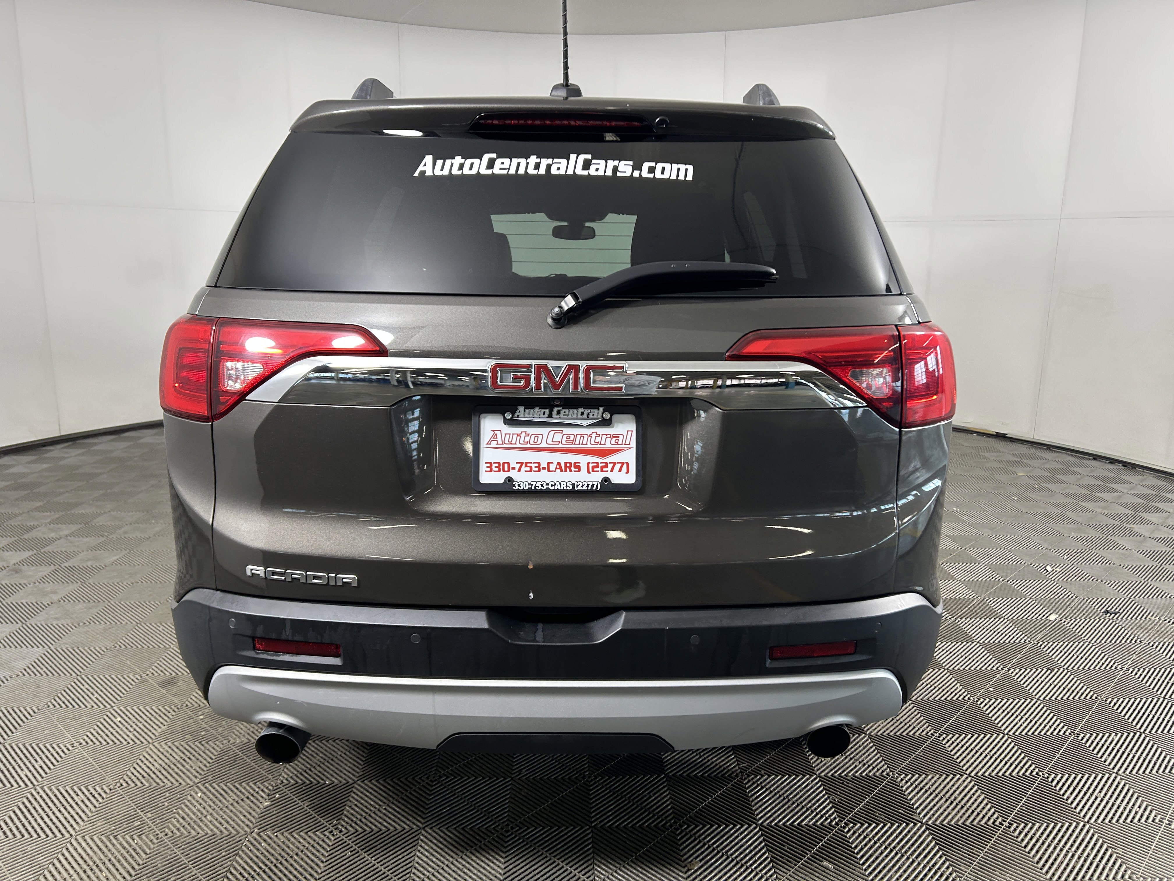 Used 2019 GMC Acadia SLT image 7
