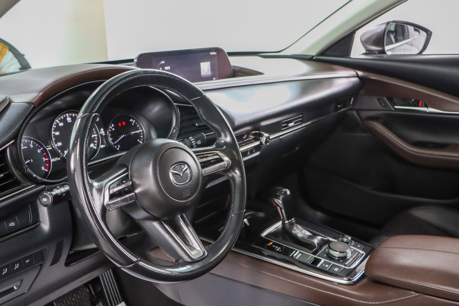 Used 2023 MAZDA CX-30 AWD 2.5 S w/ Premium Package image 23