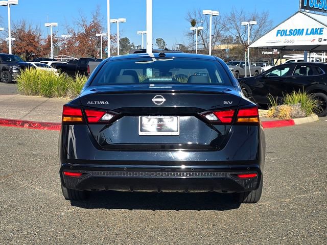 Used 2024 Nissan Altima 2.5 SV image 5