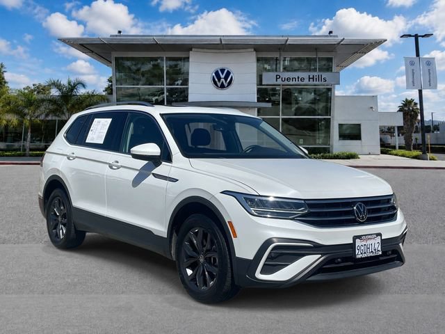 Certified 2023 Volkswagen Tiguan SE w/ Panoramic Sunroof Package