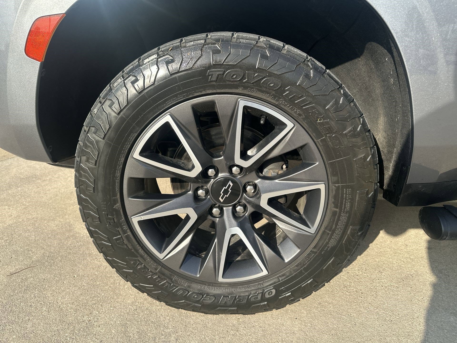 Used 2022 Chevrolet Tahoe Z71 AWD/4WD image 19