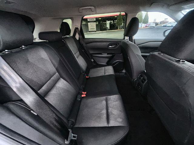 Certified 2024 Nissan Rogue SV FWD image 13