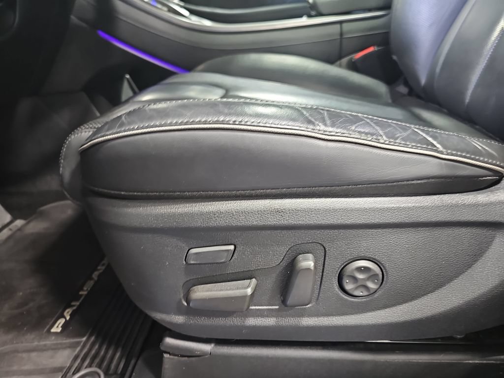 Used 2020 Hyundai Palisade Limited AWD/4WD image 30