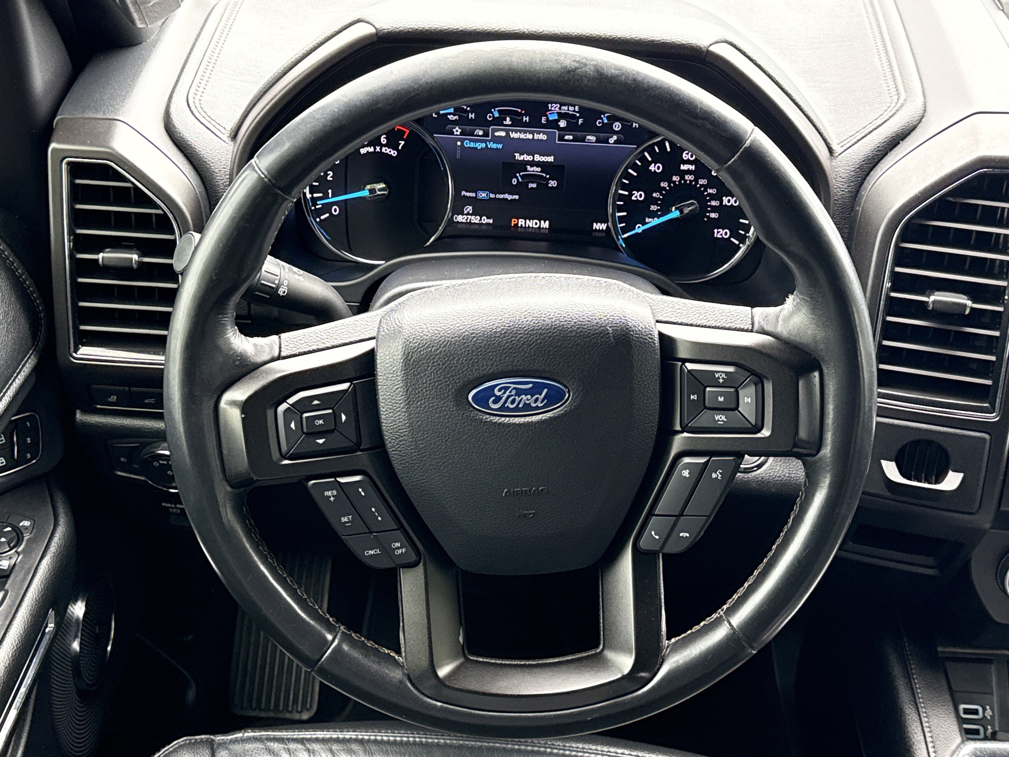 Used 2019 Ford Expedition Limited w/ Driver Assistance Package RWD image 18