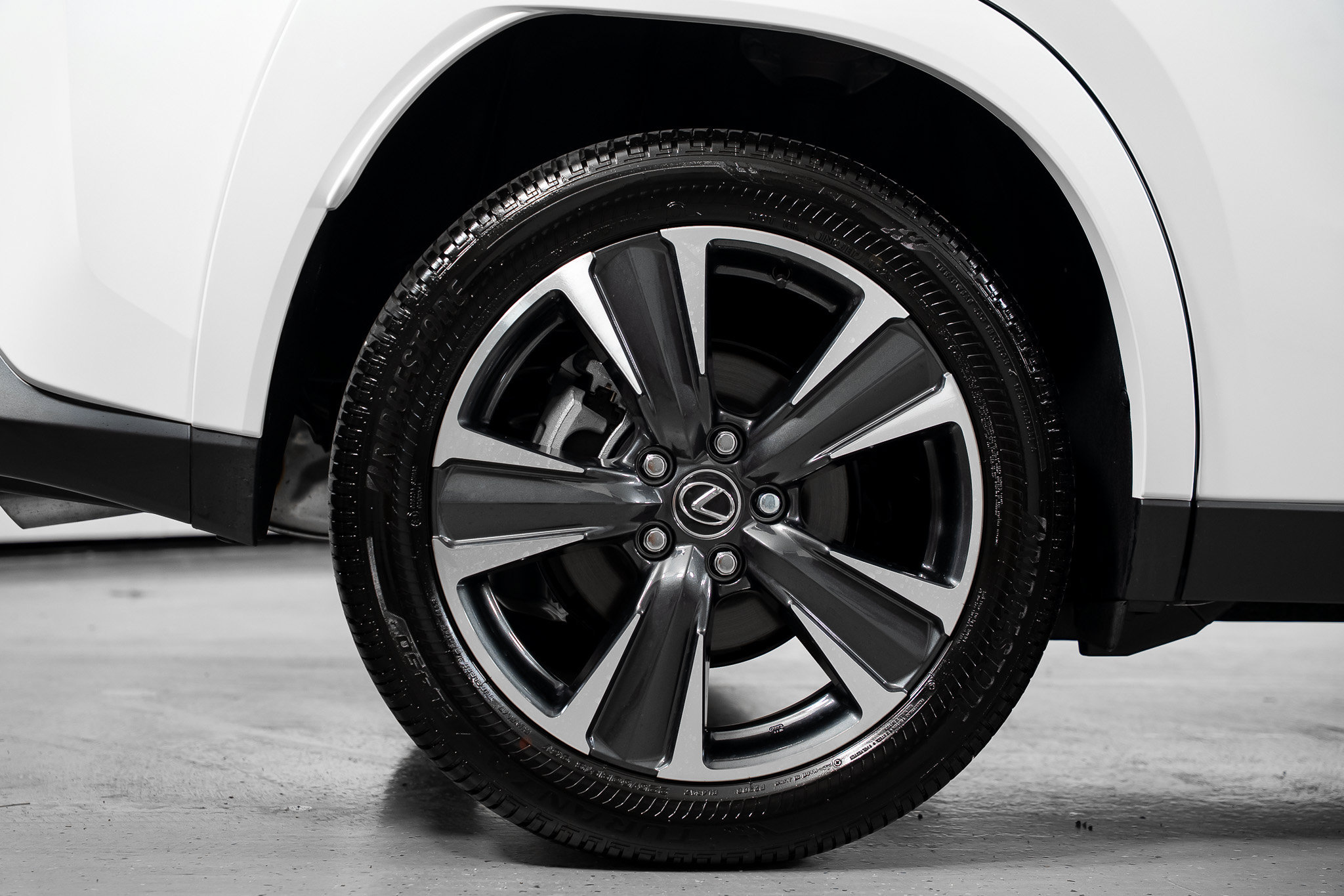 Used 2025 Lexus UX 300h AWD w/ Accessory Package (Z1) image 7