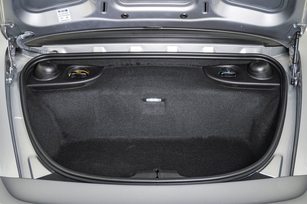 Used 2024 Porsche 718 Boxster RWD image 34