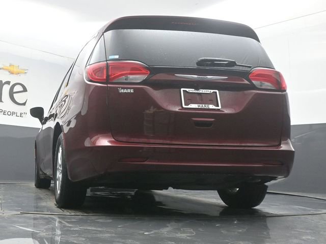 Used 2021 Chrysler Voyager Lxi image 54