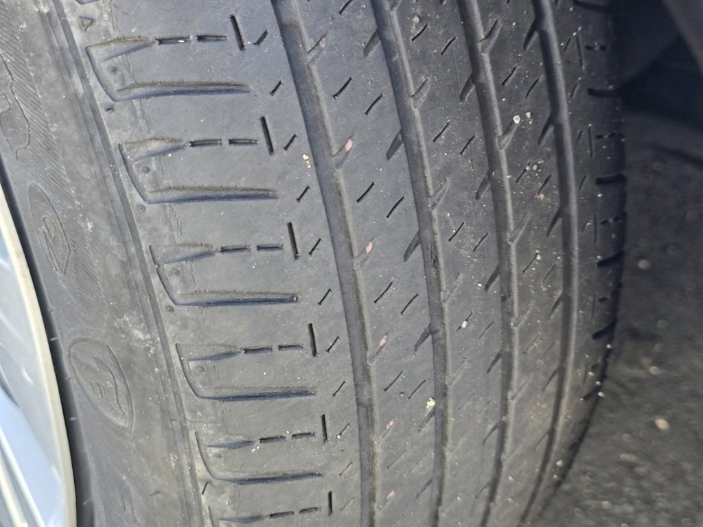 Used 2024 Nissan Sentra S image 10