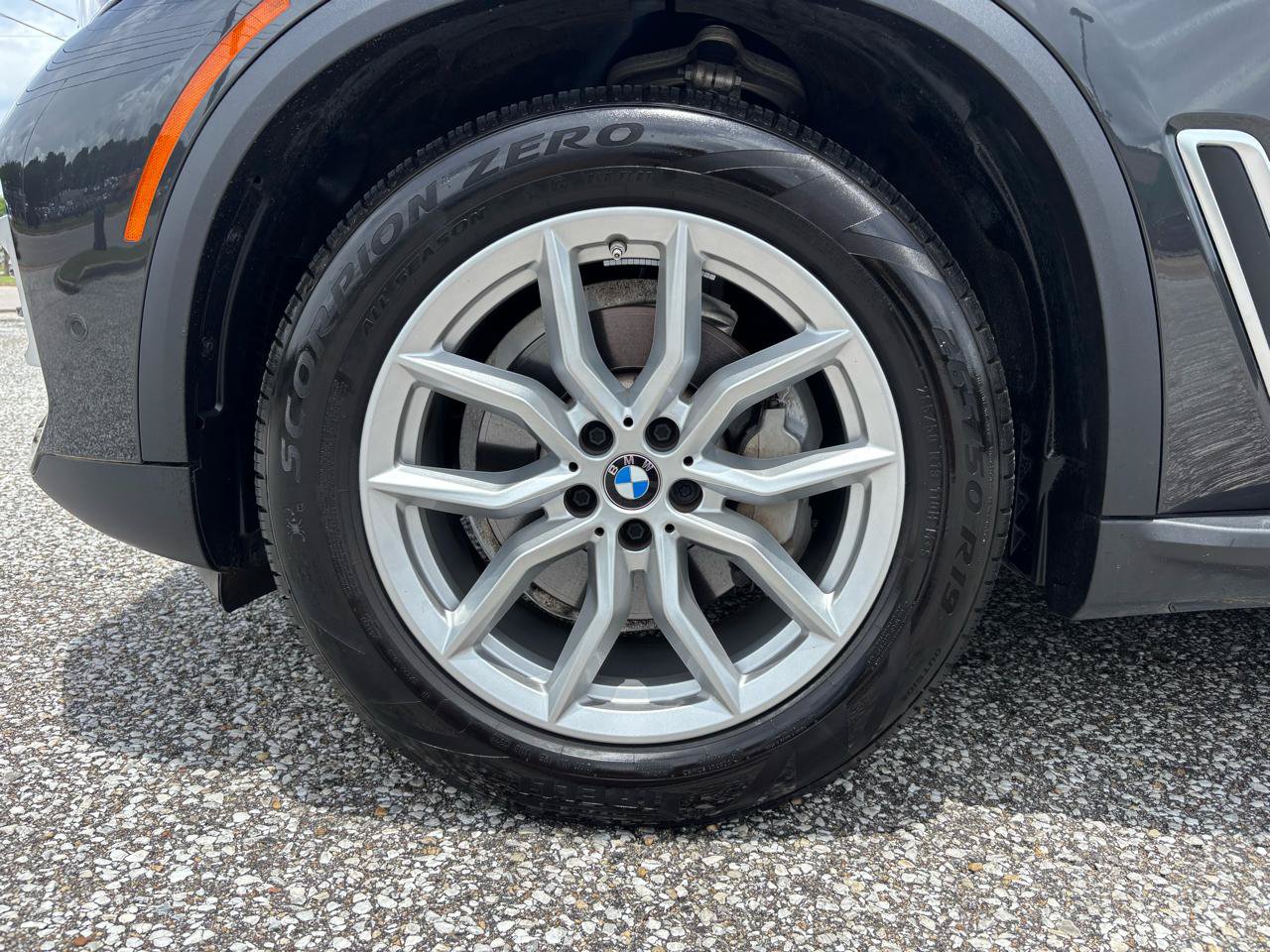 Used 2023 BMW X5 sDrive40i w/ Premium Package RWD image 33