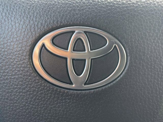 Used 2025 Toyota Camry SE image 20