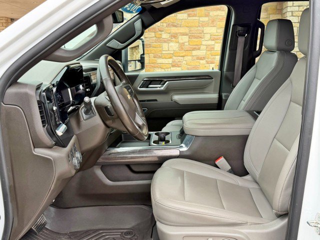 Certified 2024 Chevrolet Silverado 2500 LTZ w/ LTZ Plus Package image 16