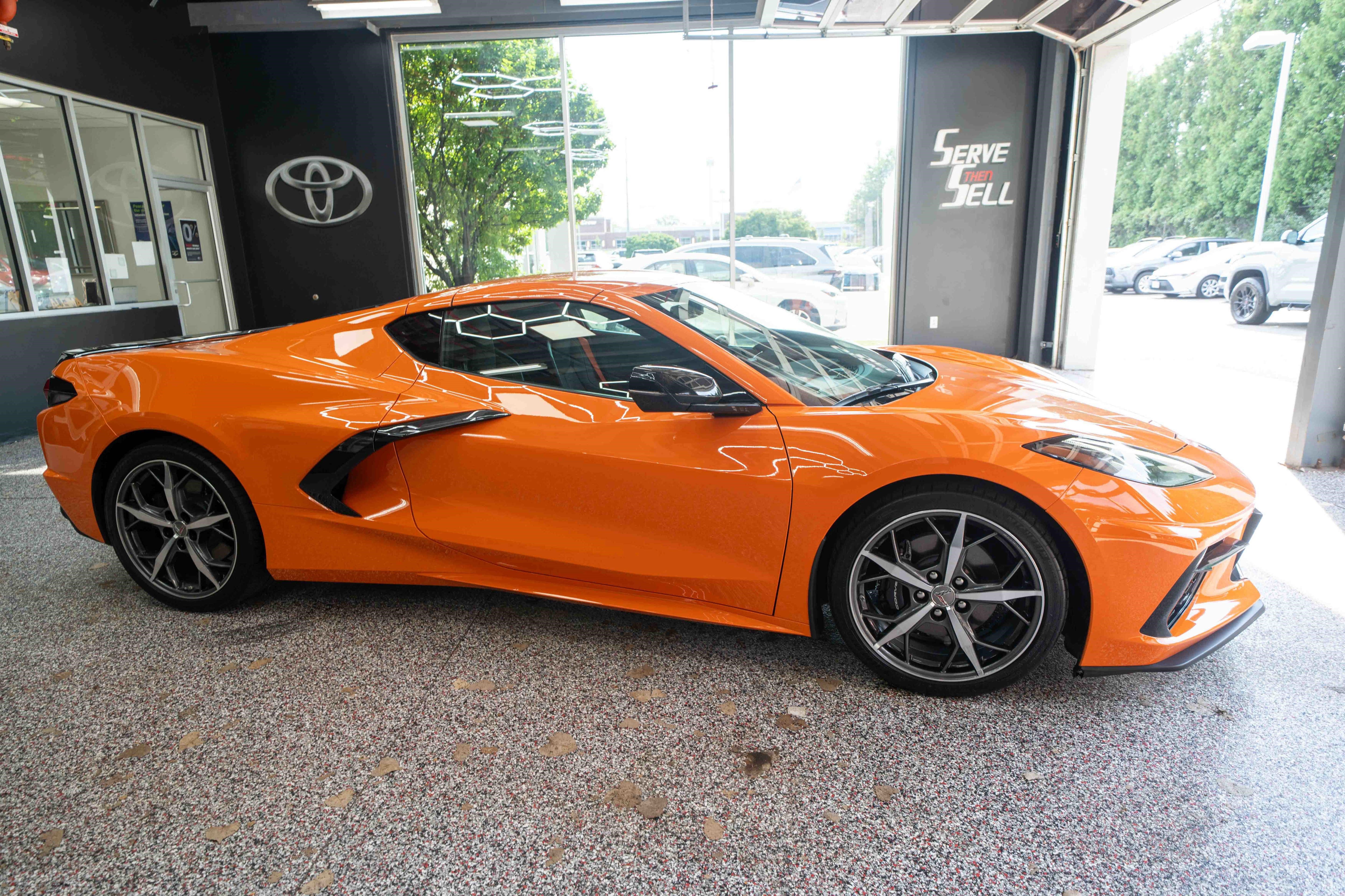 Used 2023 Chevrolet Corvette Stingray Coupe w/ 1LT RWD image 5