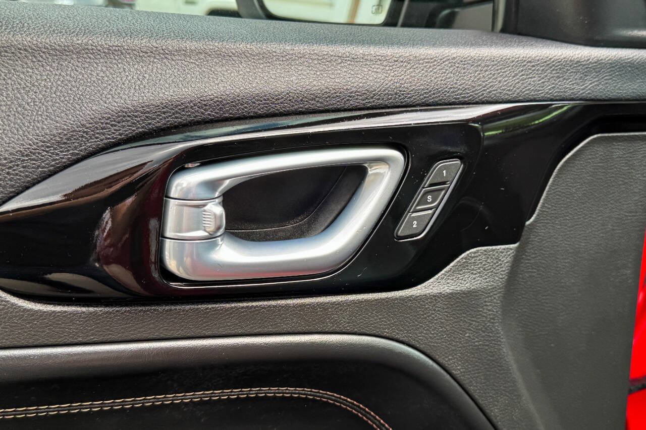 Used 2024 Jeep Compass Limited w/ Sun and Sound Group image 19