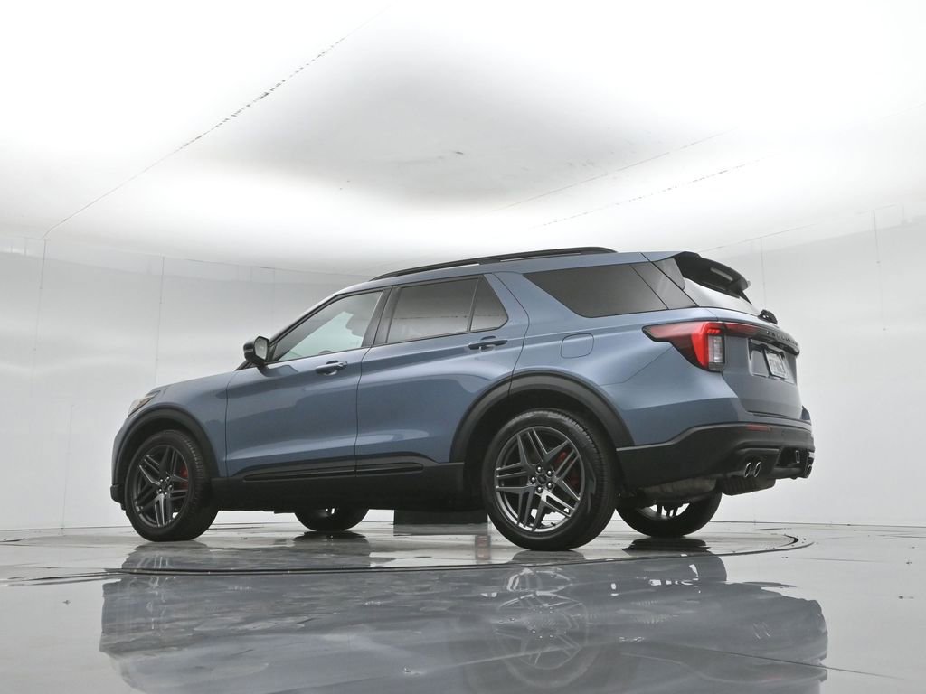 Certified 2025 Ford Explorer ST w/ Sun And Sound Package AWD/4WD image 56